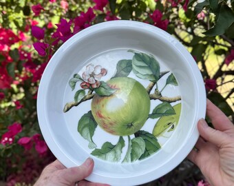 PORTMEIRION EDEN FRUITS ~ Green Apple ~ Round Baking/Serving Dish, Oven to Table