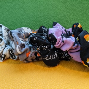 Halloween Scrunchie Set