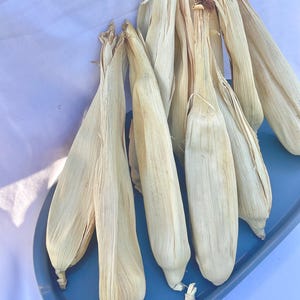 Whole Organic Dried Corn Husks | 4 pieces per price