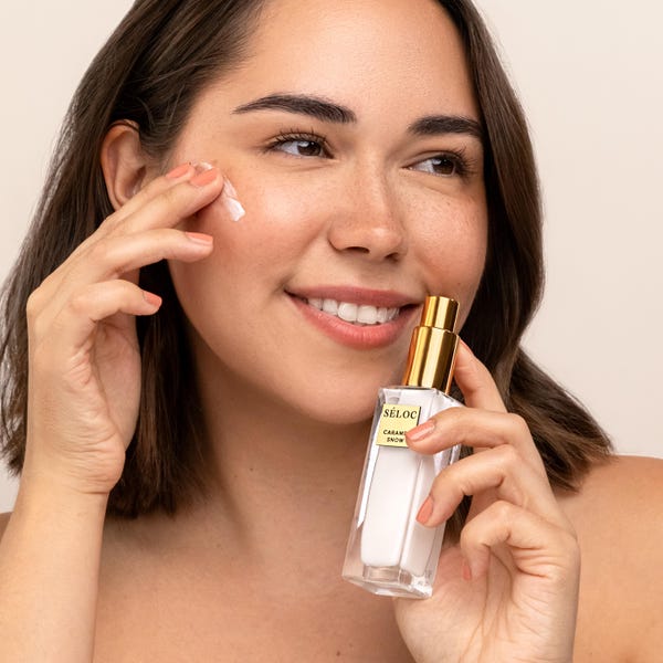 Caramel Snow Anti-Wrinkle Cream: Peptide & Aloe Skincare (1 OZ)