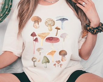 Mushroom Cottage Core Shirt | Cottagecore Mushroom Tee | Vintage Mushroom Tshirt | Cottagecore Aesthetic | Goblincore Shirt | Mushroom Shirt