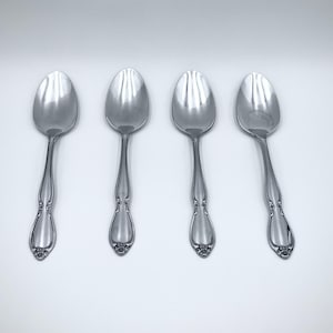 Vintage Oneida Community Chatelaine Teaspoons –  Stainless Steel (Set of 4)