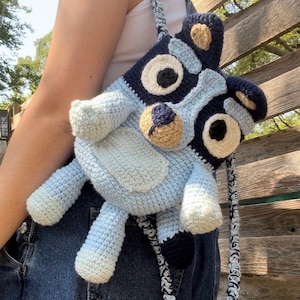 Bluey crochet pattern, DIGITAL PATTERN, puppy dog, backpack pattern, birthday gift, bag crochet pattern, baby bag, PDF pattern, child bag