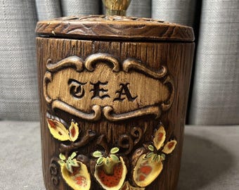 Vtg Treasure Craft California Strawberry Wood Grain Tea Jar Canister USA 1960s