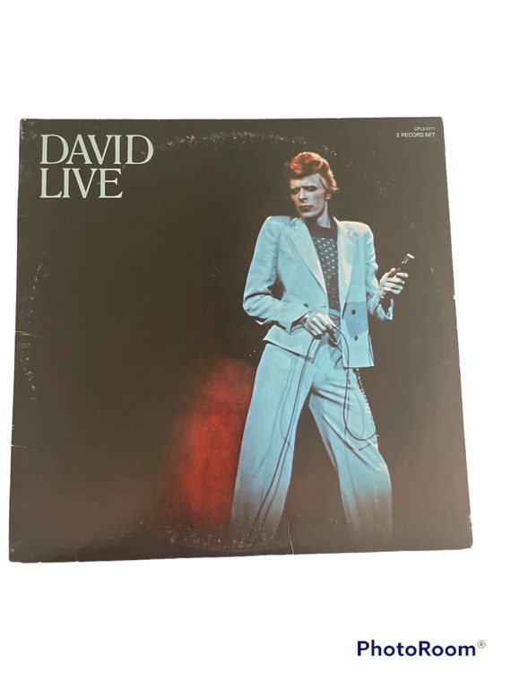 David Bowie 1974 Live at the Philadelphia RCA Victor -