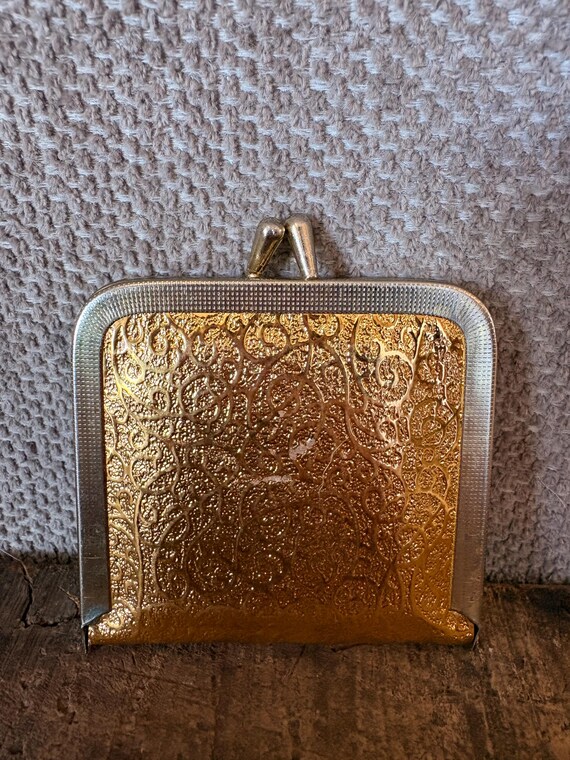 Retro Double Gold Lame Mirror Compact View 3