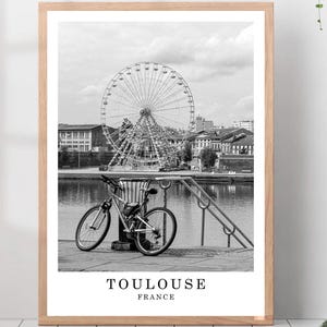Impression voyage Toulouse Affiche ville de Toulouse noir et blanc Impression d'art mural Toulouse France Décoration murale Toulouse minimaliste Poster cadeau