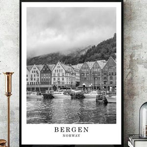 Bergen Travel Print Schwarz Weiß Bergen Stadt Poster Bergen Norwegen Wand Kunst Druck Minimalist Bergen Wand Plakat Geschenk Digital Download