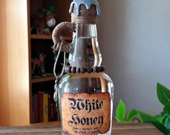 The Witcher WHITE HONEY Interactive Decorative Color Changing Potion Bottle / Witchcraft & Wizardry / Cosplay / Decor / Gaming