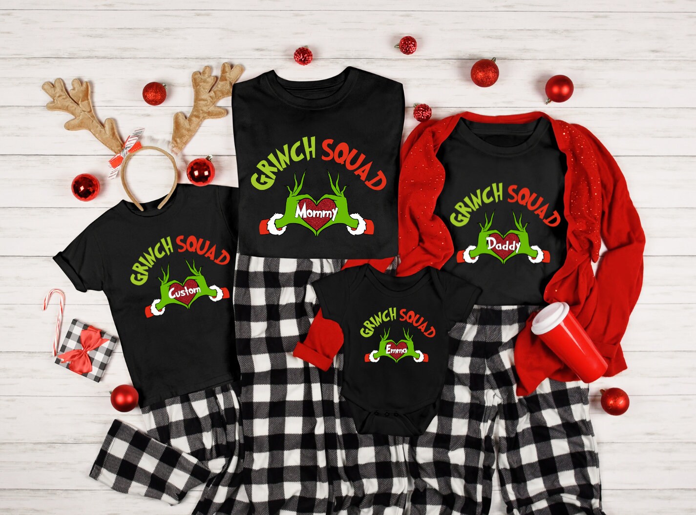 Benutzerdefinierte Grinch Familie passendes T-Shirt, Grinch Familie Shirt, Personalisierung Grinch Shirt, Grinch Squad Shirt, Weihnachtsfeier 2023 Shirt