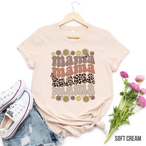 Retro Floral Mama T-shirt, Mom Shirt for Mom for Mother&#39;s Day, Mama T-shirt, Mama shirt for mothers day gift
