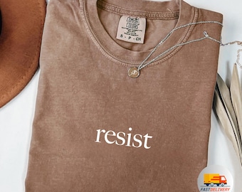 抵抗シャツ、反トランプTシャツ、民主党シャツ、抗議者シャツ、政治Tシャツ、フェミニストTシャツ、リベラルシャツ、反逆者Tシャツ、社会正義Tシャツ