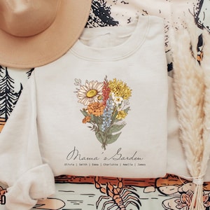 Custom Birth Month Birth Flower Sweatshirt, Gift for Her, Flower TShirt, Sentimental Gift Idea, Valentines Day, Perfect Mothers Day Gift