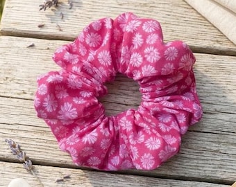 Pink Daisy Scrunchie, Floral Print Cotton Hair Tie