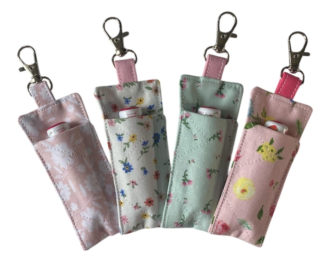 Handmade Quilted Chapstick Holder Keychain, Floral Cotton Lip Balm Pouch, Purse Backpack Accessory