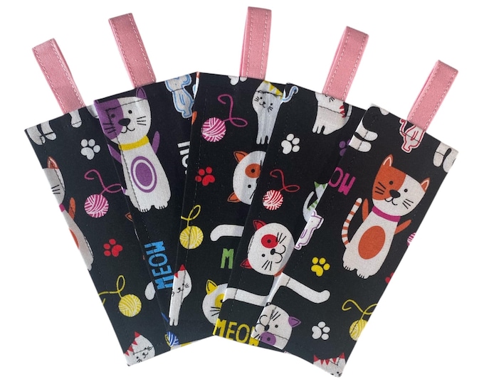 Quilted Fabric Bookmark – Cat & Yarn Print, Tab Top – Reader Accessory