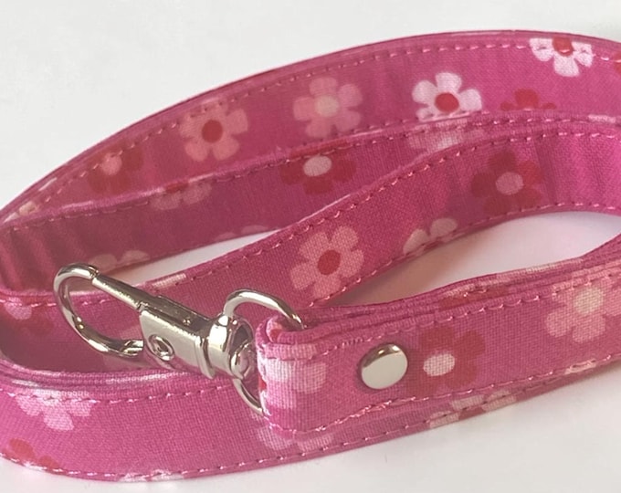 Handmade Pink Floral Cotton Lanyard: Retro Daisy ID Badge Holder, 18 Inch Neck Strap
