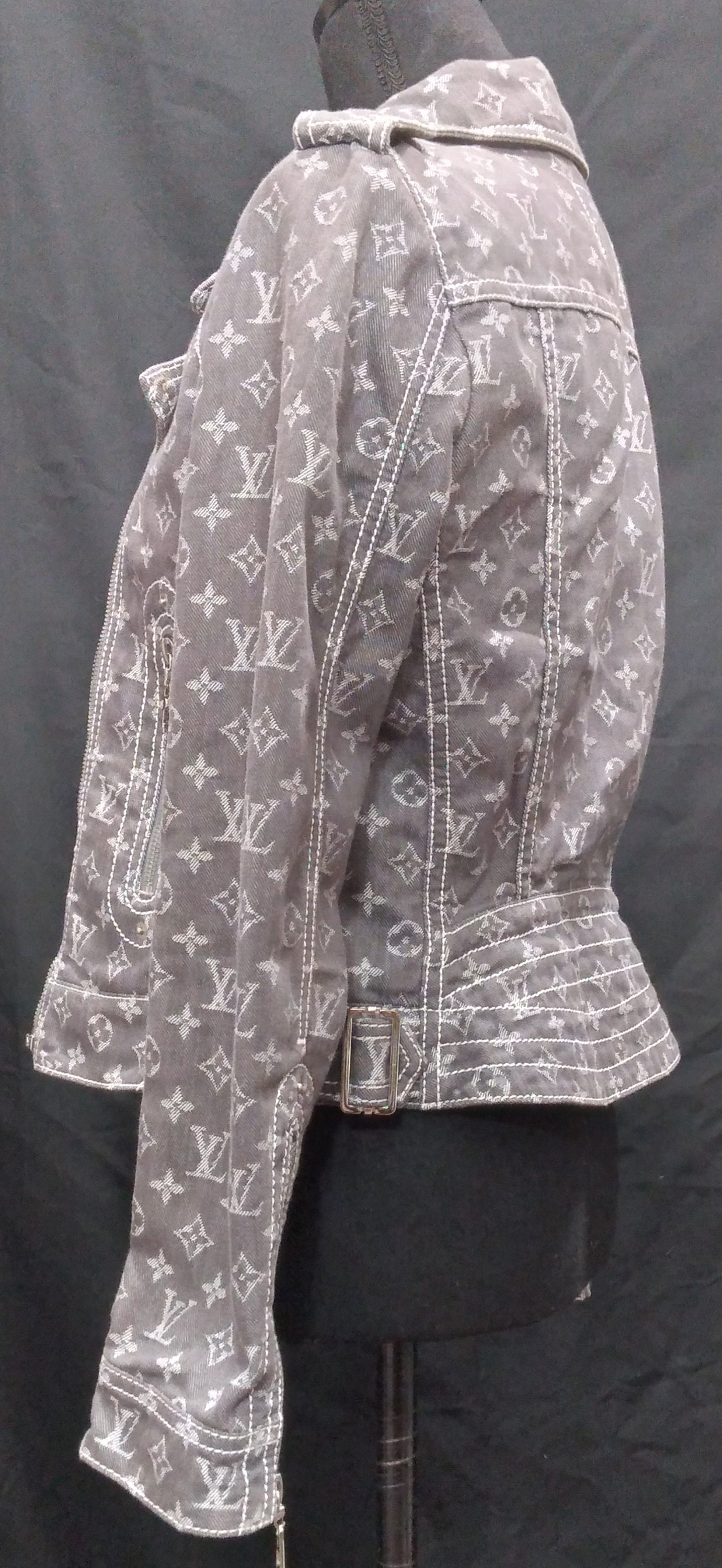 LOUIS VUITTON Monogram Denim Bicolor Jacket Women's Denim Jacket –  kingram-japan