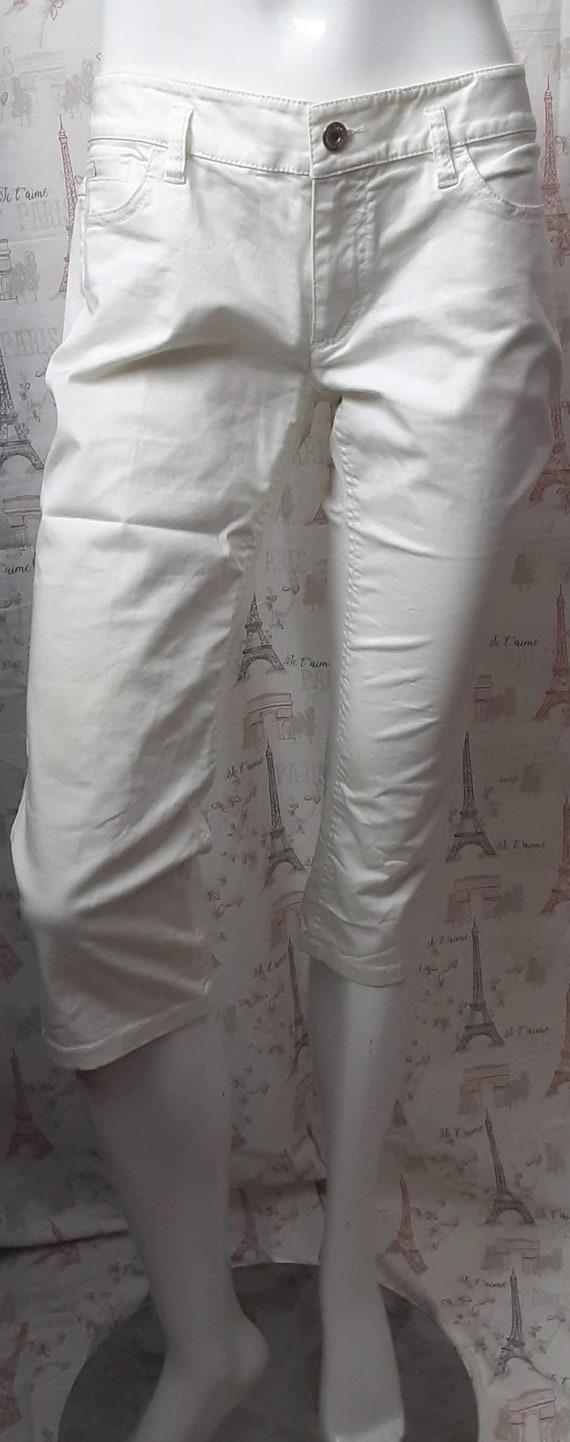 DOLCE and GABBANA Vintage White Jeans Capris - image 2