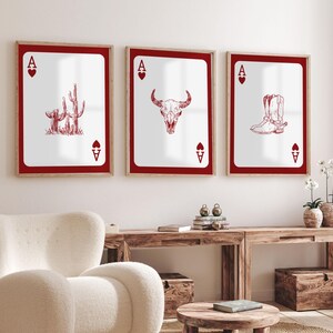 Ensemble d'art murale de cartes à jouer de style cowboy rétro | Déco de poker western moderne pour salle de jeux | art de bar boho preppy