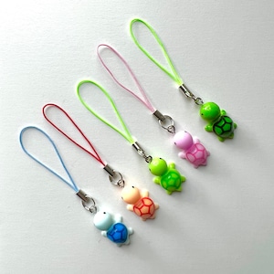 Turtle Phone Charm / Turtle Phone Strap / Turtle Charm / Phone Chain / Phone Strap / Phone Accessory / Kawaii Phone Charm / Y2K Phone Charm