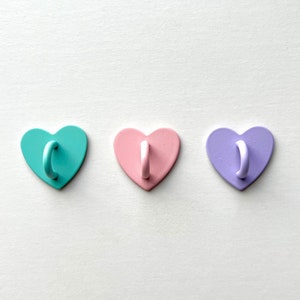 Heart Charm Hook / Phone Hook / Phone Accessory / Gift Idea / Phone Charm / Phone Chain / Phone Strap / Kawaii Phone Charm / Kpop Charm