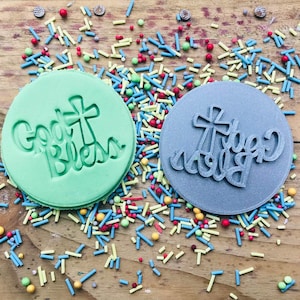 God bless embosser stamp - icing stamp - cupcakes - birthday - personalized cakes - religious cakes