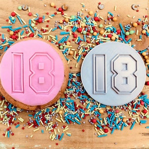 Number embosser stamp - personalized icing stamp - cupcakes - birthday - personalized cakes