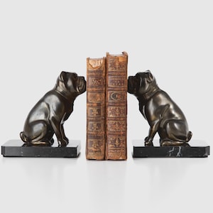 Bulldog Art Deco bookend by Franjou (Hippolyte Moreau), spelter, marble (1910-1920)