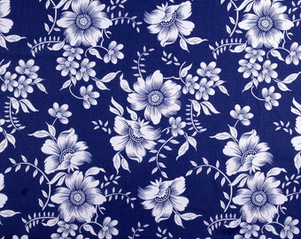 Blaudruck Baumwollstoff Blumen weiß auf blau | Webware aus weicher hochveredelter Baumwolle | toll für Homedeko, Patchwork, Kleidung