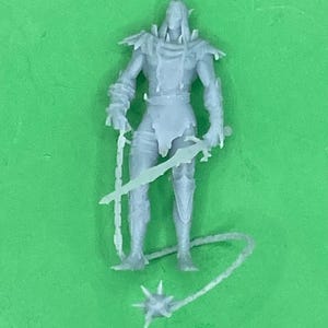 Half-Drow Slave Master (3 Variants Available) - Epic Miniatures