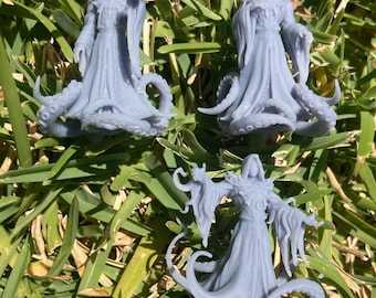 Hastur (3 Variants Available) - Epic Miniatures
