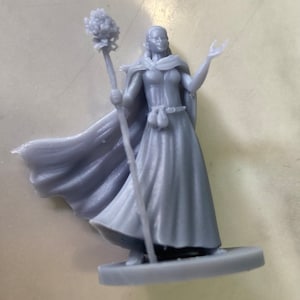 Elf Druid, Set 1 (5 Variants Available) - MZ4250