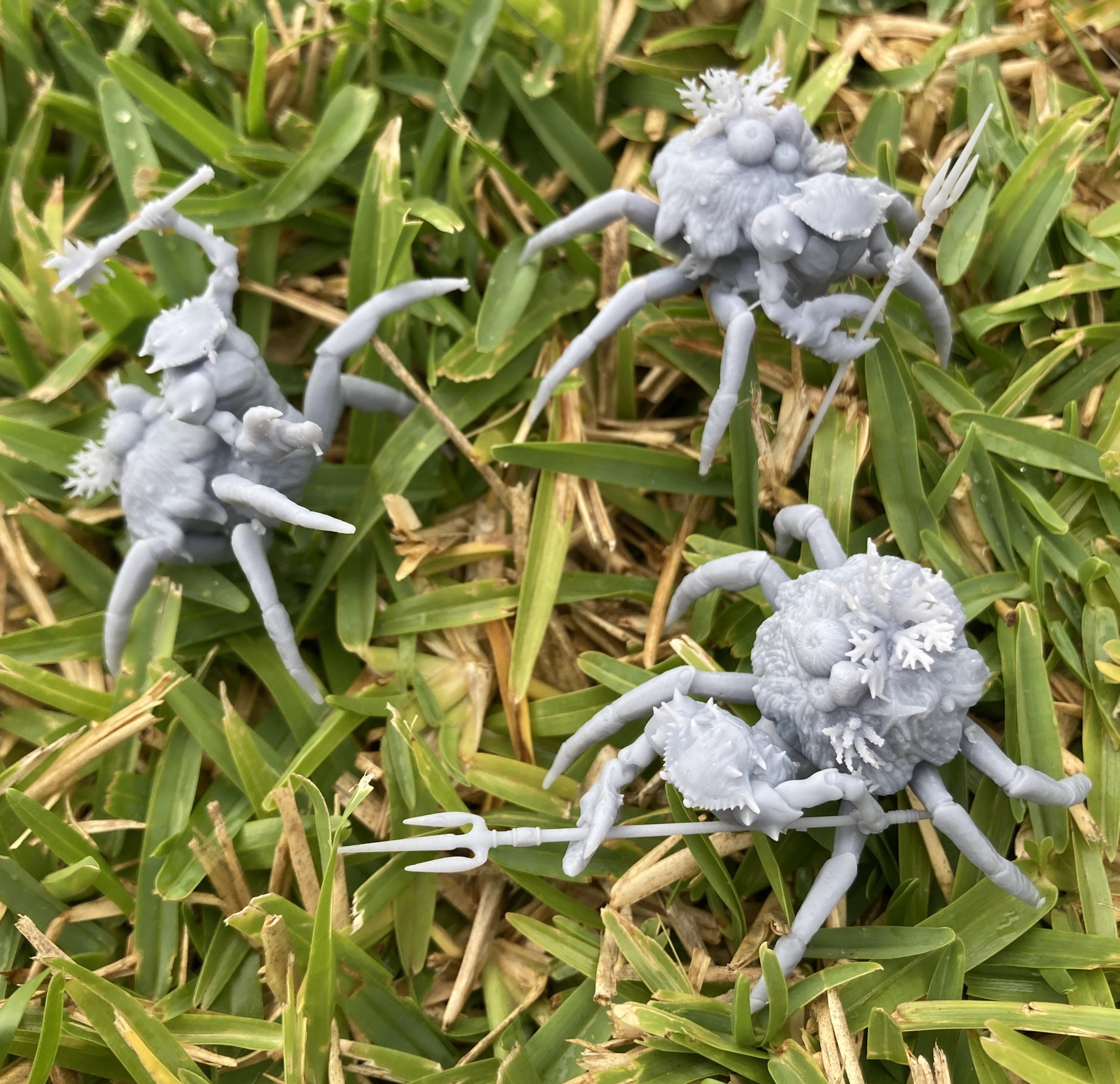 Crab People (3 Variants Available) - Epic Miniatures