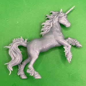 Unicorn, Classic (3 Variants) - Epic Miniatures
