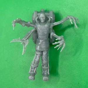 Cyborg Medic (3 Variants Available) - Invictus Miniatures