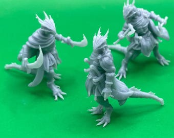 Half Dragon Adventurer (3 Variants Available) - Epic Miniatures