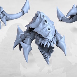 Könnte beinhalten: Ein 3D-gedrucktes Modell aus grauem Kunststoff einer Kreatur mit einem großen Maul, scharfen Zähnen und drei Augen. Die Kreatur hat vier Beine mit scharfen Krallen.