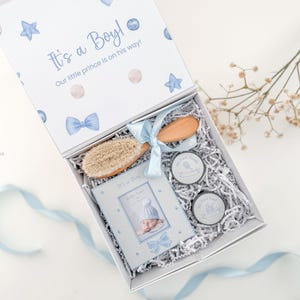 Gender Reveal Gift Box Surprise Baby Boy Gender Reveal Box Grandparents Family Gender Reveal Present Gender Reveal Keepsake Gift Boy or Girl