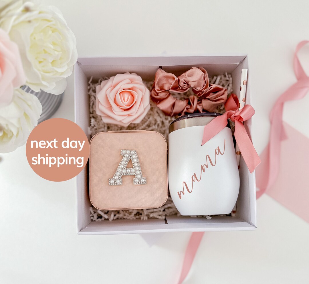 Mother's Day Gift Box, New Mom Gift Basket, Personalized Gift for Mom