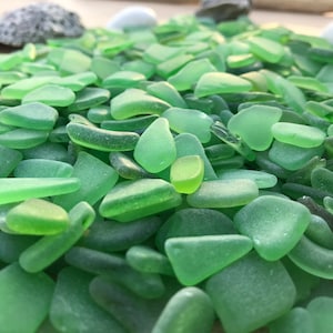 Bulk green sea glass Genuine beach glass lot 50-300 pieces, 1-2cm (3/8-13/16") Real seaglass pebbles Raw sea glass Crafts Mosaic FREE SHIP