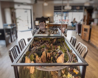 Dining Room | Office | Café | Shop | Restaurant Model Railway Table