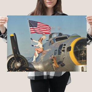 Amerykańska flaga patriotyczny plakat pin up - B-17 bombowiec II wojny światowej i dziewczyna pin up z amerykańską flagą plakat | lotnictwo ścienne sztuka wydruk