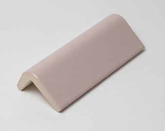 Textured Pale Pink ceramic V-cap