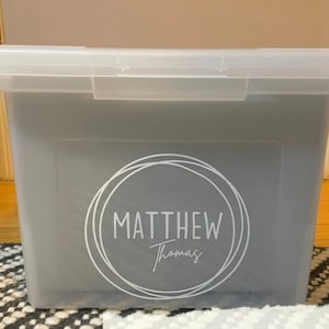 Kinder Meilenstein Box LABELS, Benutzerdefinierte Kinder Memory Box | Kinder Meilenstein Tote Aufkleber, Schulerinnerung Keepsake Box Etiketten