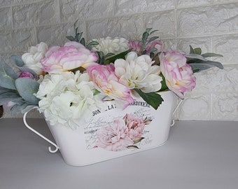 French country farmhouse, Cottage core decor, Floral centerpiece, cottage chic floral arrangement