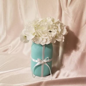 Tiffany inspired Centerpiece, Turquoise QT mason jar floral. Bridal shower centerpieces. Ball mason jar floral . Baby shower decor afbeelding 8