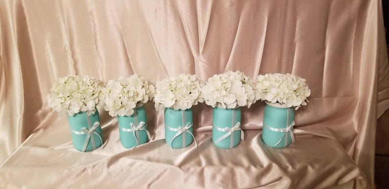 Tiffany inspired Centerpiece, Turquoise QT mason jar floral. Bridal shower centerpieces. Ball mason jar floral . Baby shower decor afbeelding 10