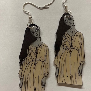 Bent neck lady haunting of hill house earrings!