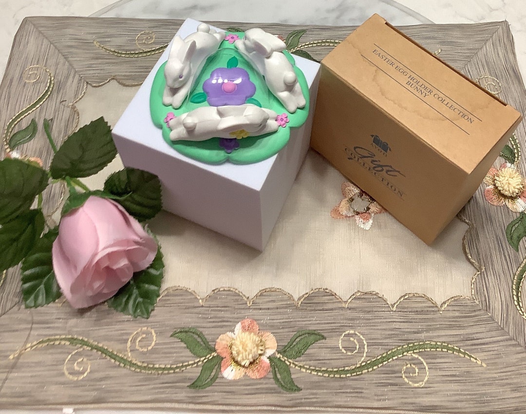 Vintage Avon Gift Collection Egg Holder, Avon Easter Decor, Spring Time ...